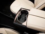  Cup holders photo